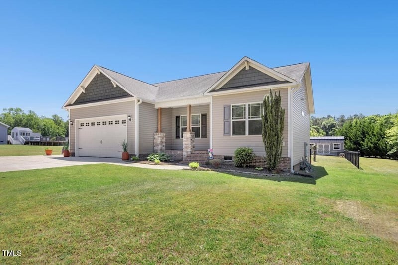 187 Old Johnson Rd, Wendell, NC 27591
