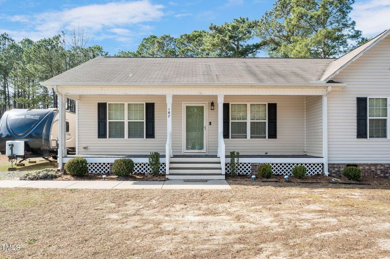 187 Saw Mill Dr, Four Oaks, NC 27524