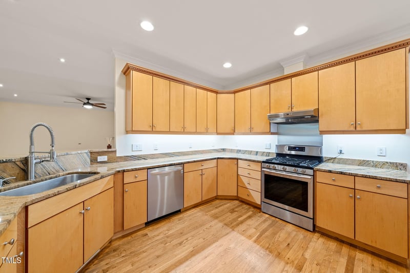 1870 Lennox Dr, Garner, NC 27529