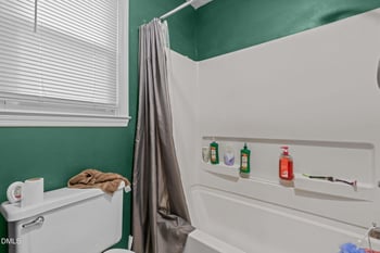 1870 Windlock Dr, Fayetteville, NC 28304