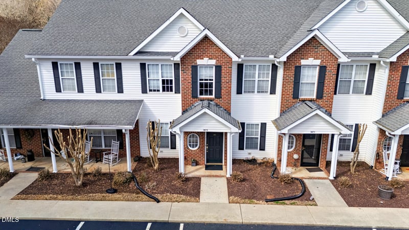 1873 Birmingham Dr, Hillsborough, NC 27278