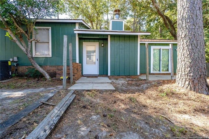 1874 Rim Rd, Fayetteville, NC 28314