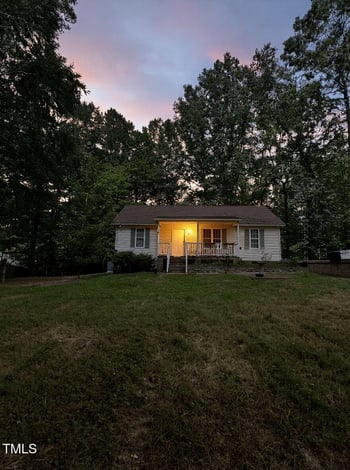 188 Bridges Ln, Youngsville, NC 27596