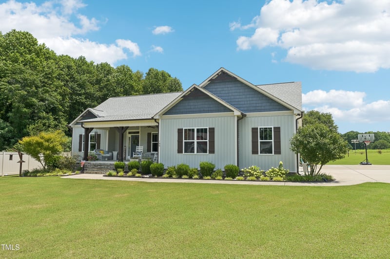 188 Curr Well Dr, Benson, NC 27504