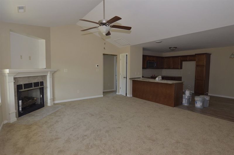 188 Highcroft Cir, Benson, NC 27504