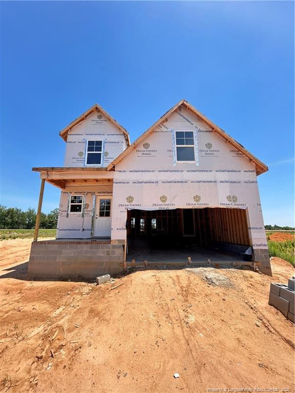 188 Maverick Ln, Dunn, NC 28334