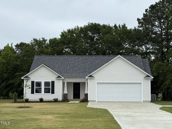 188 Oakfield Trace Dr, Four Oaks, NC 27524