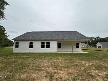 188 Oakfield Trace Dr, Four Oaks, NC 27524