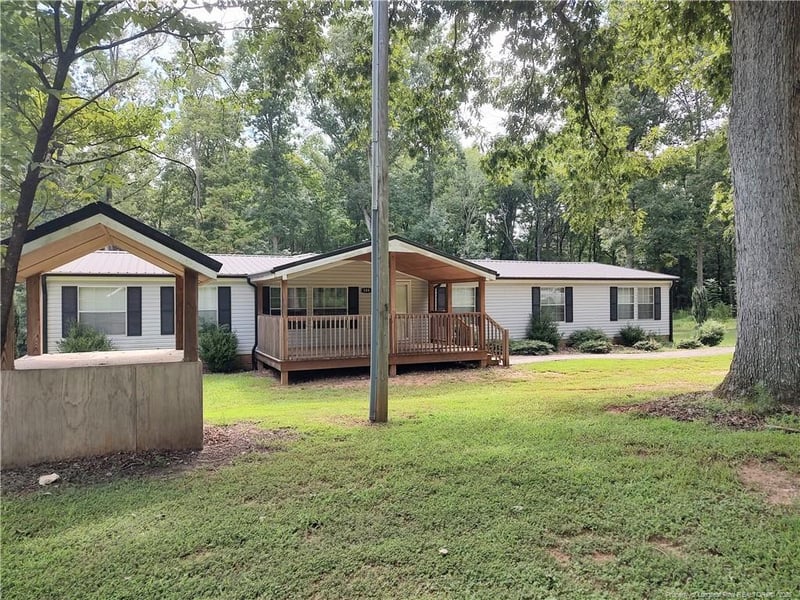 188 Old E C Womack Rd, Sanford, NC 27330