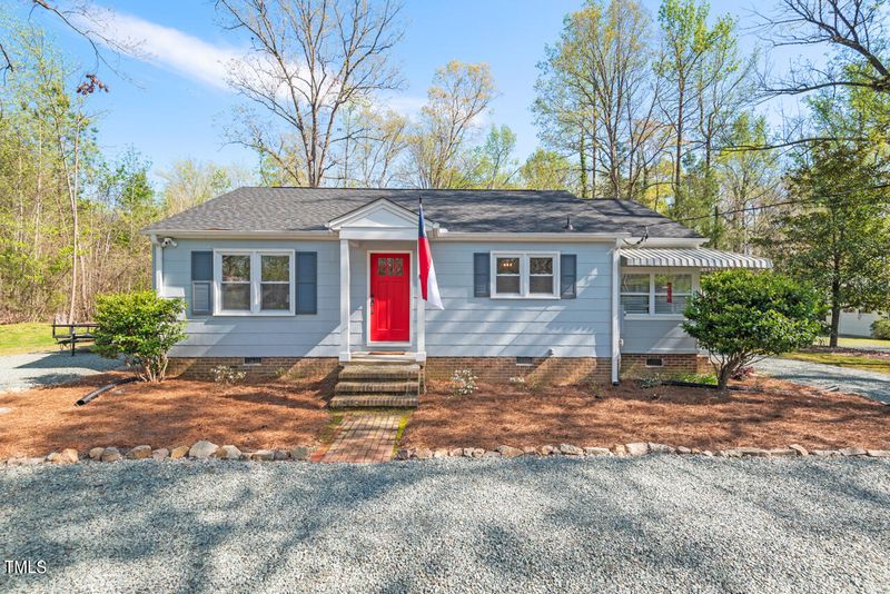 188 Old Farrington Rd, Chapel Hill, NC 27517