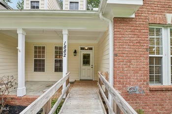 1882 Lennox Dr, Garner, NC 27529