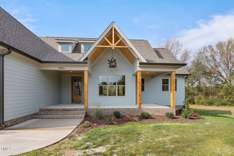 1884 Mays Crossroad Rd, Louisburg, NC 27549