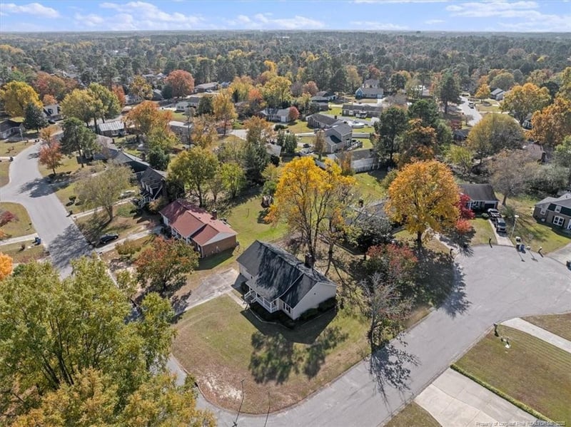 1886 Windlock Dr, Fayetteville, NC 28304