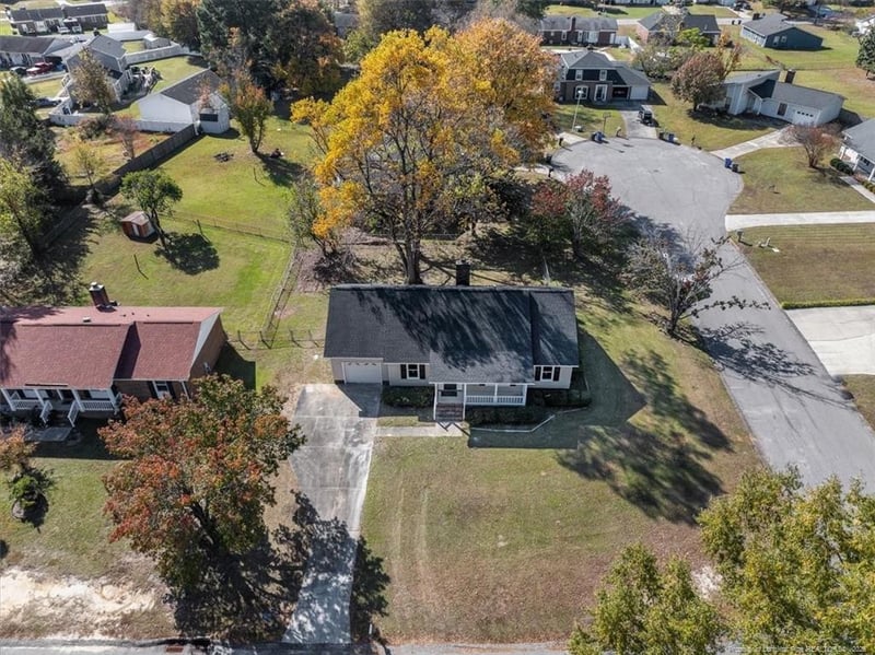 1886 Windlock Dr, Fayetteville, NC 28304