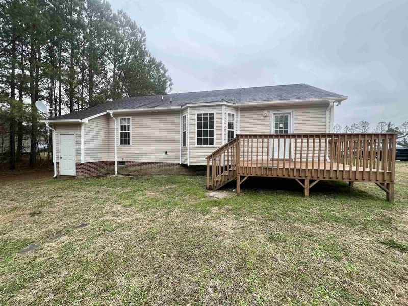 189 Clearwater Dr, Smithfield, NC 27577
