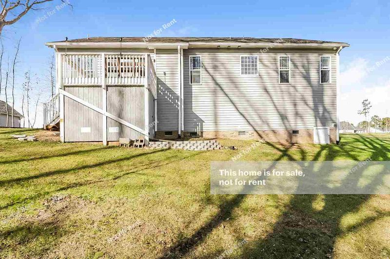 189 Crystal Creek Dr, Clayton, NC 27520