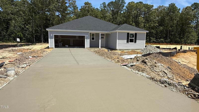 189 Gobbler Dr, Smithfield, NC 27577