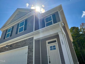 189 Pecan Valley Way, Four Oaks, NC 27524