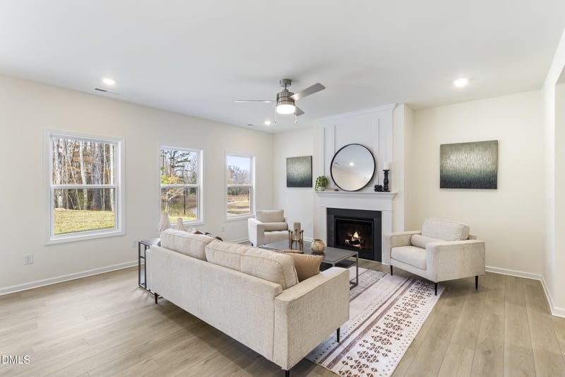 189 Pecan Valley Way, Four Oaks, NC 27524