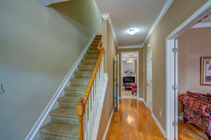 189 Plott Hound Dr, Clayton, NC 27520