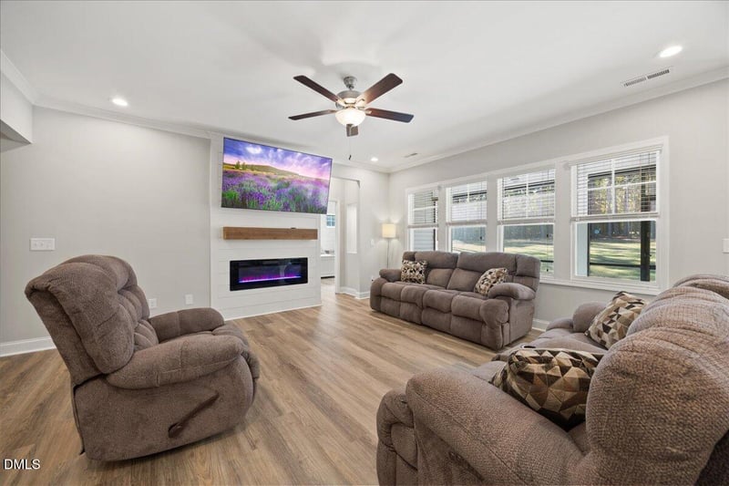 189 Red River Dr, Selma, NC 27576