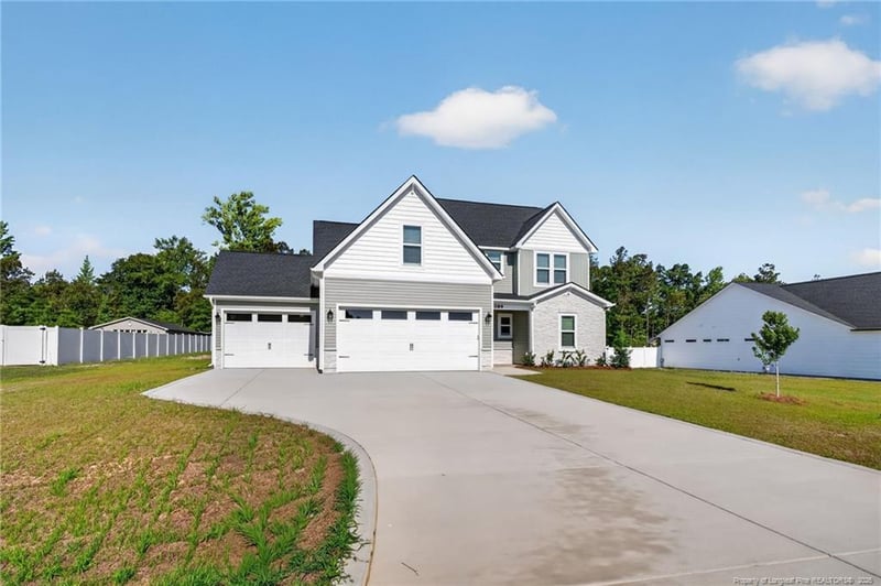 189 Thistle Ct, Sanford, NC 27332