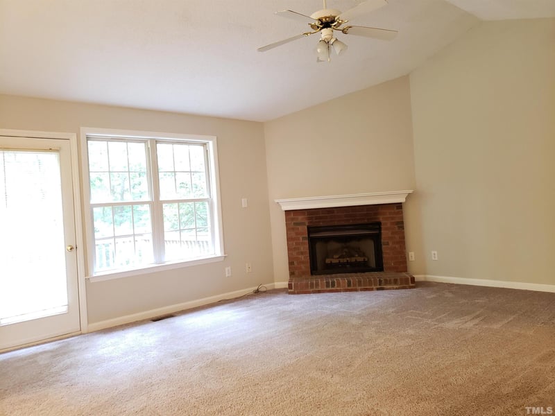 189 Windsor Green Dr, Clayton, NC 27527