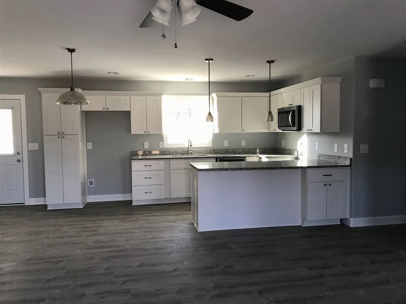 1894 N Nc 62, Burlington, NC 27217