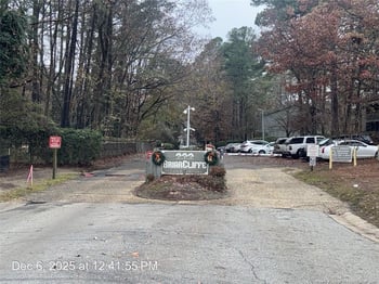 1895 Tryon Dr #5, Fayetteville, NC 28303