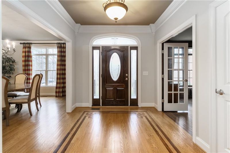 1898 Fairfield Dr, Burlington, NC 27215