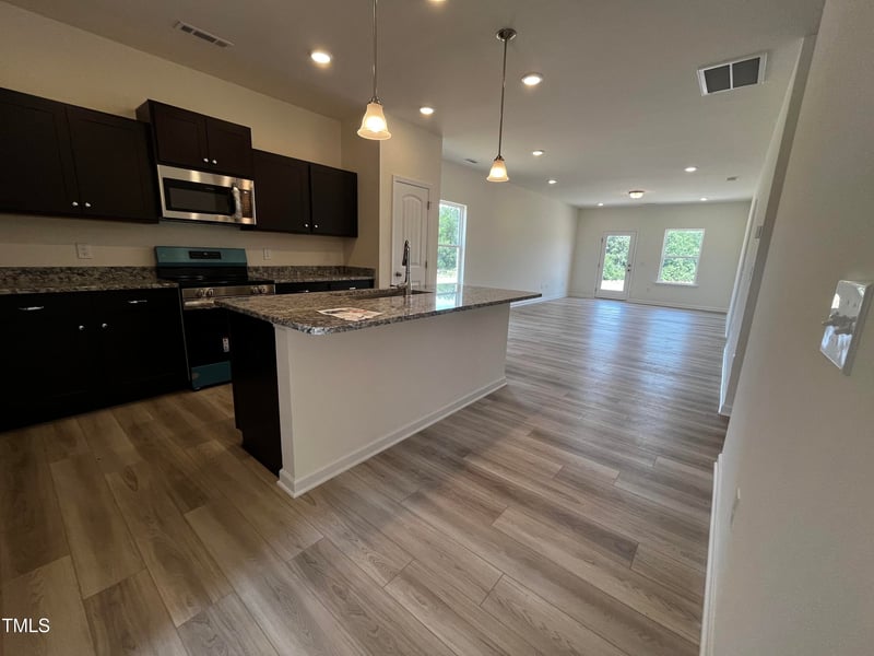 19 American Marigold Dr #34, Benson, NC 27504