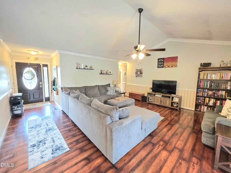 19 Atlantic Ave, Benson, NC 27504