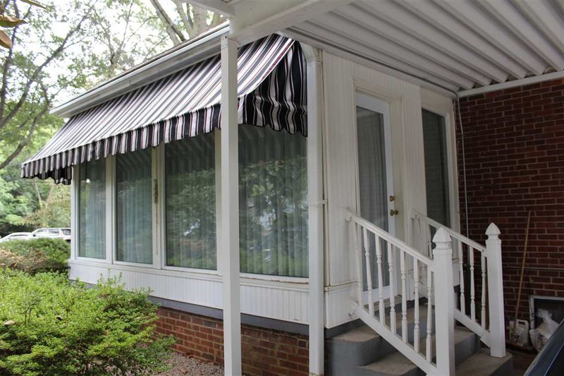 19 Bagwell Ave, Raleigh, NC 27607