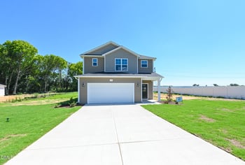 19 Baxley Dr, Dunn, NC 28334