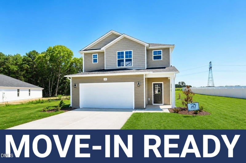 19 Baxley Dr, Dunn, NC 28334