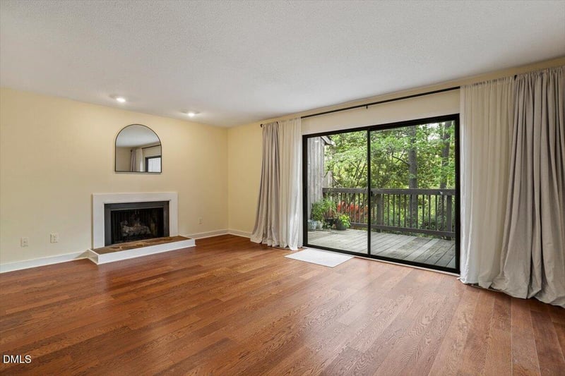 19 Bluff Trl, Chapel Hill, NC 27516