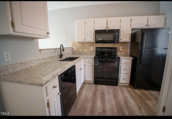 19 Cheltenham Dr, Clayton, NC 27520