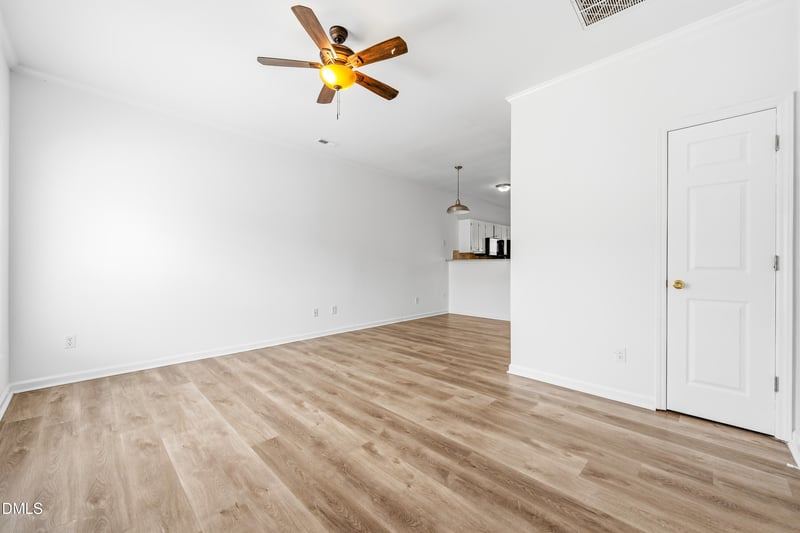19 Cheltenham Dr, Clayton, NC 27520