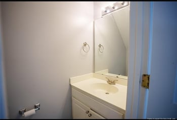 19 Cheltenham Dr, Clayton, NC 27520