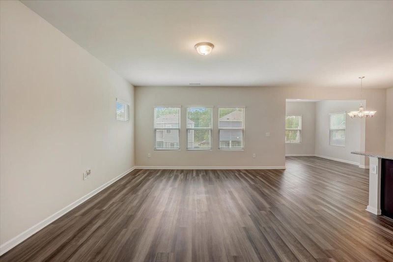 19 Coffee Tree Cir, Clayton, NC 27527