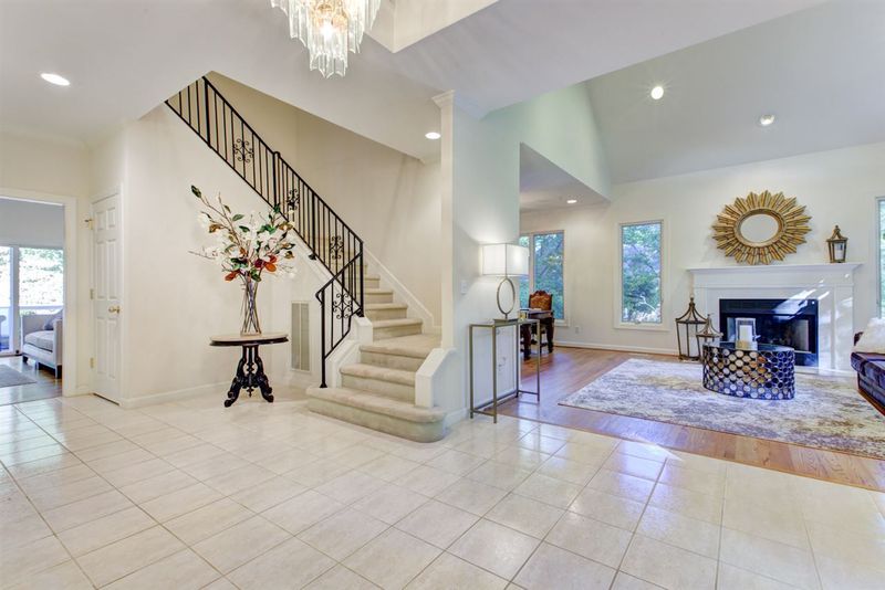19 Covington Ln, Durham, NC 27712