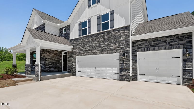 19 East Fire Opal Ct, Clayton, NC 27520