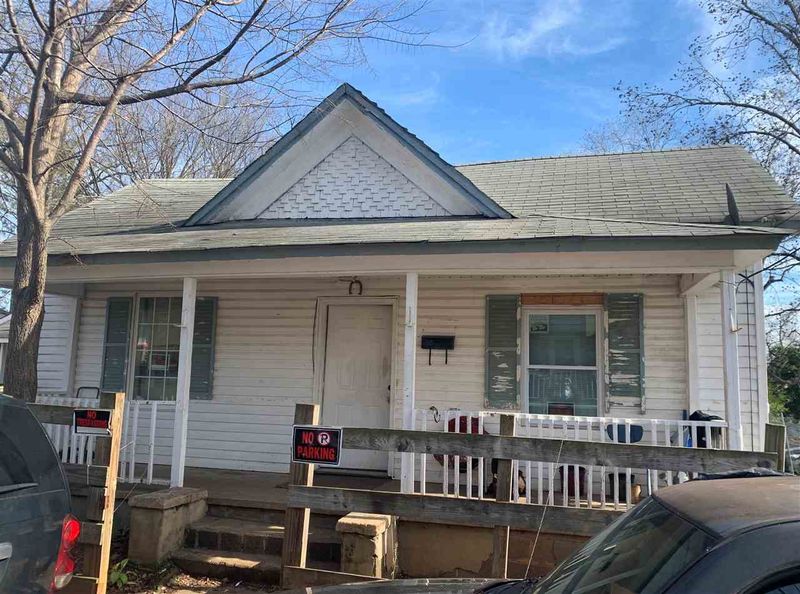 19 S Fisher St, Raleigh, NC 27610