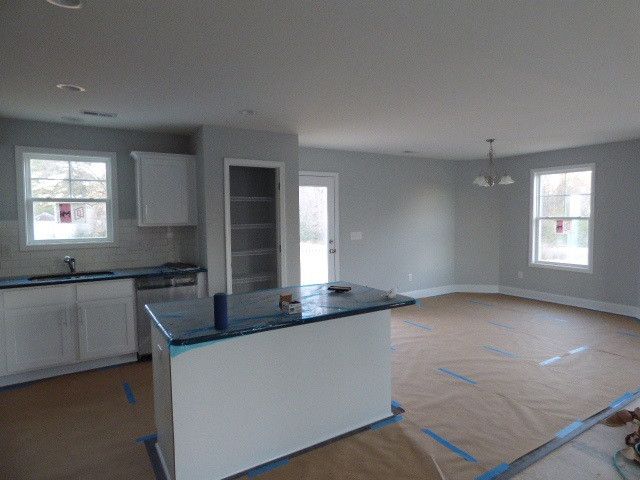 19 Jerome St, Benson, NC 27504