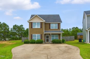 19 Kimberly Ct, Lillington, NC 27546