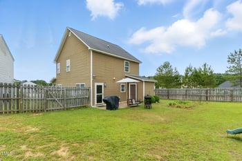19 Kimberly Ct, Lillington, NC 27546