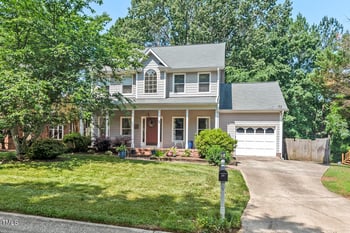 19 Knightsbridge Ct, Durham, NC 27707