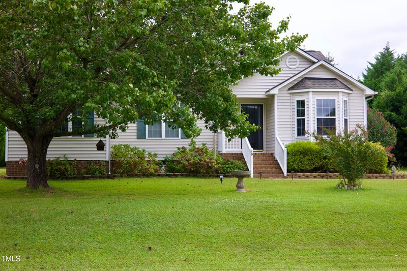 19 Marie Ct, Willow Springs, NC 27592