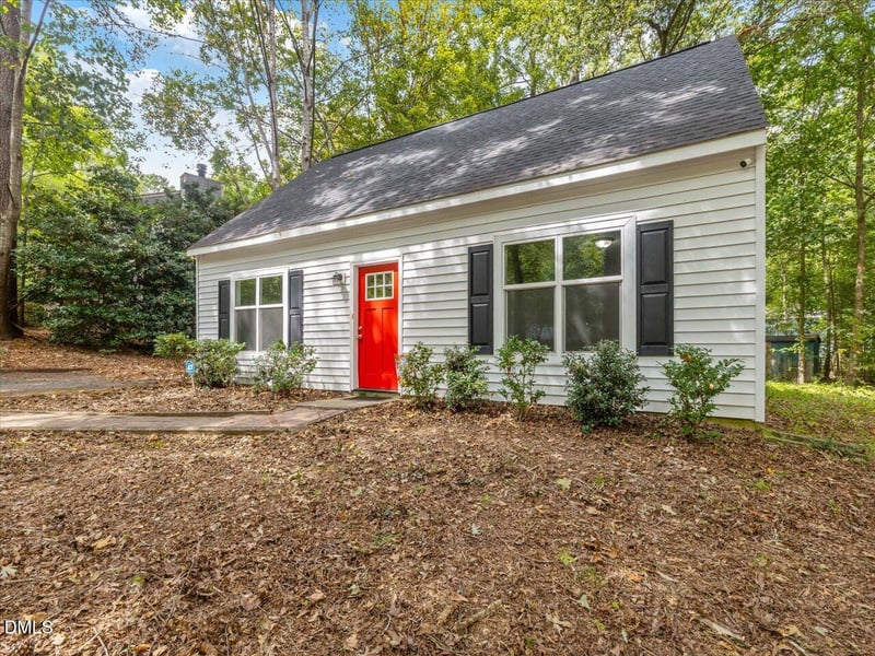 19 Meadhall Ct, Durham, NC 27713