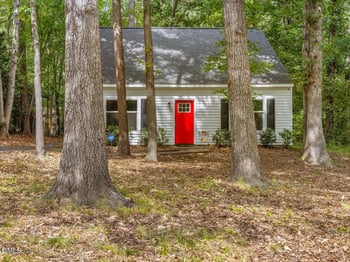 19 Meadhall Ct, Durham, NC 27713